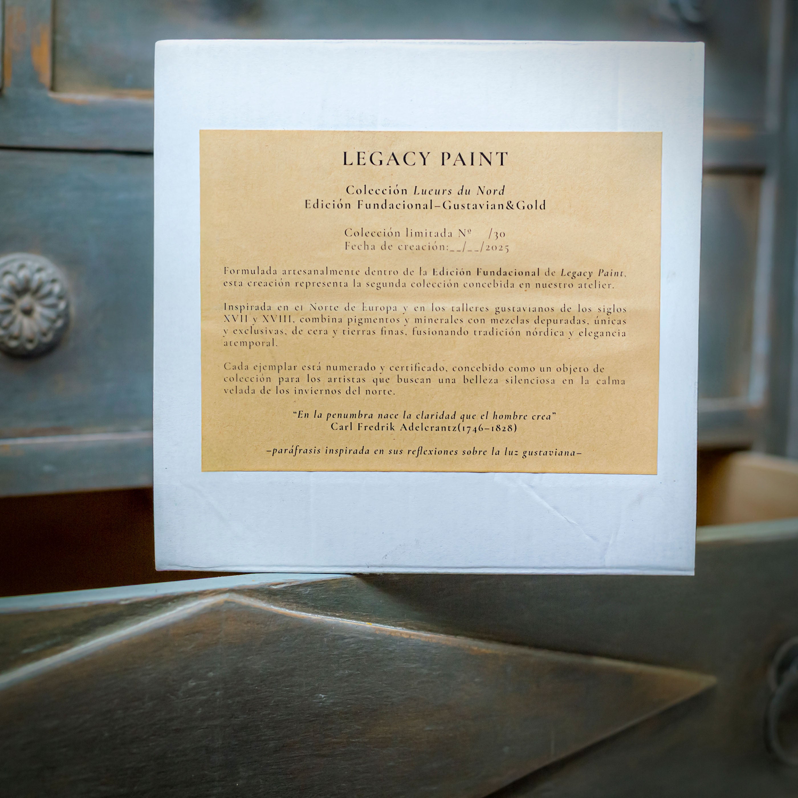 Historic mineral powder paints for Gustavian furniture reinterpretation. Authentic Spanish pigments and mineral bases for bespoke artisan workshops. Technical 18th-century formulas for professional furniture finishes
