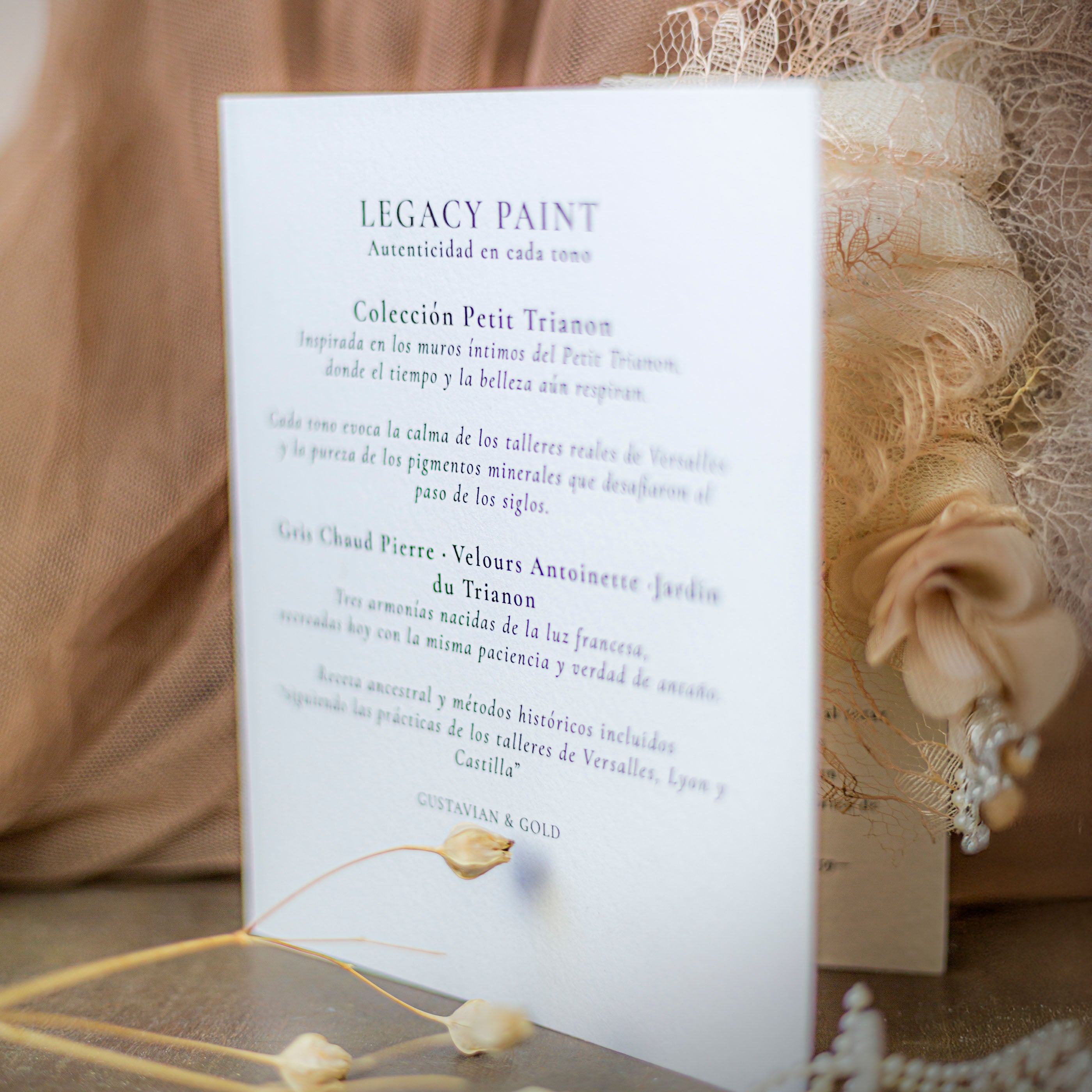 Handcrafted technical guide detailing the ancestral process of Gustavian Gold collections. Artisan formulas featuring Morón Lime (UNESCO Intangible Heritage) and Spanish Mineral White for the restoration of historicist furniture